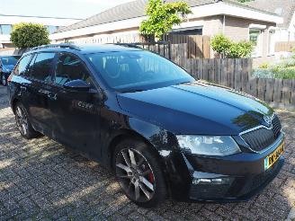 Skoda Octavia 2.0 Tdi RS Motorschade picture 3