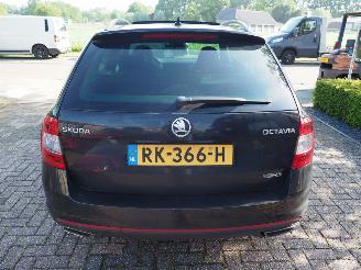 Skoda Octavia 2.0 Tdi RS Motorschade picture 5