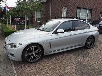 Avarii autoturisme BMW 3-serie 330E M-Pakket high Executive 2016/12