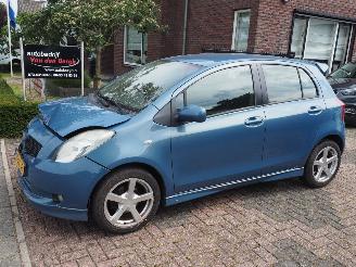 uszkodzony samochody osobowe Toyota Yaris 1.3 VVTi Sol 2007/7