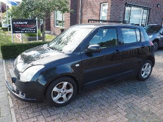 uszkodzony samochody osobowe Suzuki Swift 1.3 Shogun 2006/6