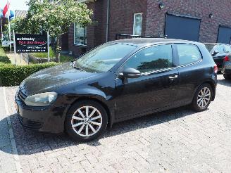 Unfallwagen Volkswagen Golf 1.2 TSi  Trendline BlueMotion 2010/4