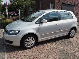 Coche accidentado Volkswagen Golf plus 1.2 TSI Comfortline Automaat 2012/6
