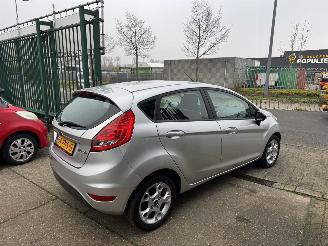 Ford Fiesta 1.25 Limited 5-Deurs Airco picture 4