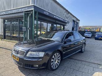 krockskadad bil auto Audi A8 4.2 V8 QUATTRO 246KW 2003/10
