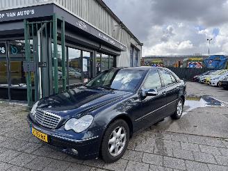 krockskadad bil auto Mercedes C-klasse C200 Kompessor Automaat 2000/9