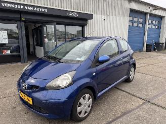Schadeauto Toyota Aygo 1.0 12V AIRCO 2008/10