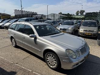 Mercedes E-klasse E240 AUTOMAAT picture 2