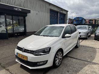 Damaged car Volkswagen Polo 1.2 12V AIRCO 5-DEURS 2011/2