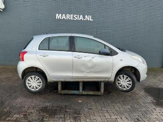 Toyota Yaris Yaris II (P9), Hatchback, 2005 / 2014 1.3 16V VVT-i picture 5