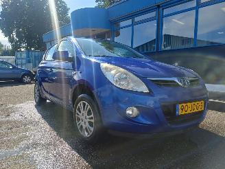 Coche accidentado Hyundai I-20 1.2i DynamicVersion 2009/4
