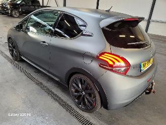 Peugeot 208 GTI 1.6 e-THP 153-KW 6-Bak 3drs MATT picture 2