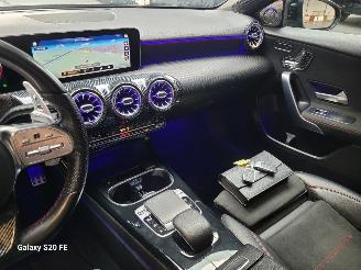 Mercedes A-klasse 180d Limo 85-KW Automaat AMG Panoramadak picture 26