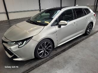 uszkodzony samochody osobowe Toyota Corolla Touring Sports 2.0 Hybrid 112-KW Automaat 2019/8