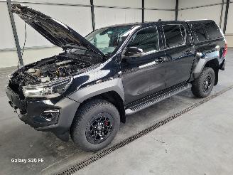 dañado vehículos comerciales Toyota Hilux 2.8 D-4D 150-KW Automaat 4-WD GR-Sport D.C. 2025/12
