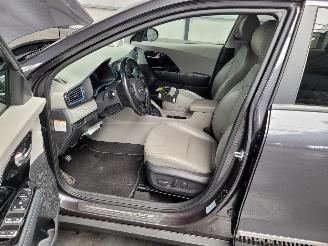 Kia Niro Plug-In-Hybrid 1.6 GDi 77-KW Automaat picture 15
