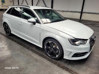 škoda osobní automobily Audi A3 Sportback 1.4 e-Tron 110-KW Automaat S-Line 2014/12