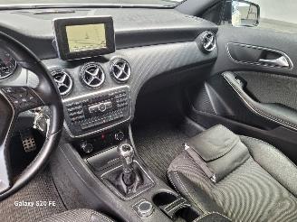 Mercedes A-klasse 180 90-KW 6-Bak Prestige 5drs Panoramadak picture 22
