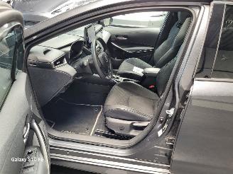 Toyota Corolla Hybrid 1.8 72-KW Automaat 5drs Panoramadak picture 16