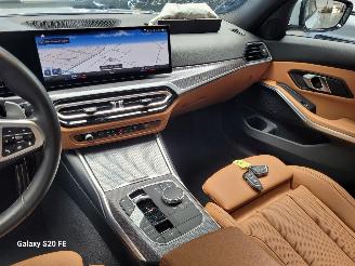 BMW 3-serie 318i Touring 115-KW Automaat M-Sport Panoramdak picture 21