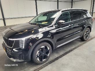 Schadeauto Kia Sorento PHEV 1.6 T-GDi 132-KW Automaat AWD 7-Persoons 2024/7