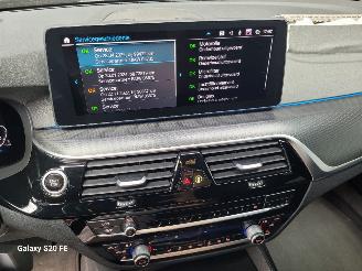 BMW 5-serie 530e Limo 215-KW Automaat M-SPORT Facelift picture 23