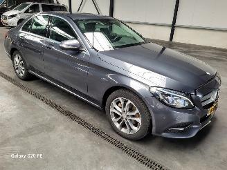 krockskadad bil auto Mercedes C-klasse 180 Limo 115-KW 6-Bak Origineel NL Auto 2014/7
