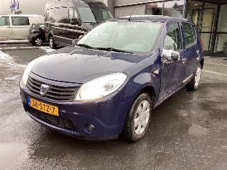 Unfallwagen Dacia Sandero  2011/12