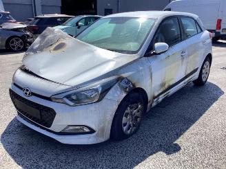demontáž osobní automobily Hyundai I-20 i20 (GBB), Hatchback, 2014 / 2020 1.2i 16V 2016/3