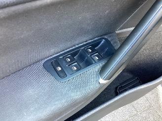Volkswagen Golf 1.5 TSI Highline picture 11