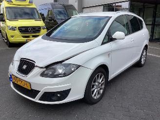 uszkodzony samochody osobowe Seat Altea xl 1.2 TSI Ecomotive Businessline COPA 2012/4