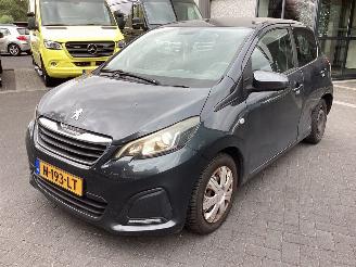 Schadeauto Peugeot 108  2014/11
