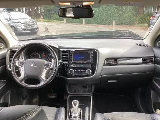 Mitsubishi Outlander 2.0I PHEV picture 9