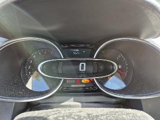 Renault Clio 0.9 TCe Limited picture 12