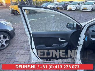 Kia Picanto Picanto (TA), Hatchback, 2011 / 2017 1.0 12V picture 15