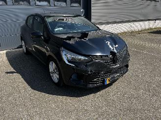 Renault Clio 1.0 TCe CLIMA / CRUISE / NAVI picture 3