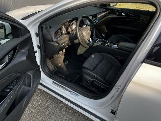 Opel Insignia Sports Tourer 1.5 TURBO PANODAK  / CLIMA / NAVI / CRUISE picture 9