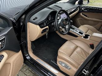 Porsche Macan 3.0 S picture 9