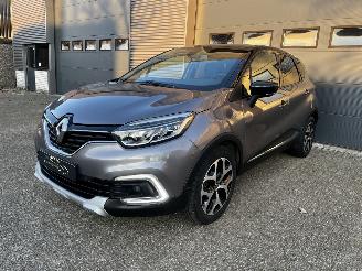 uszkodzony samochody osobowe Renault Captur 1.3 Tce AUTOMAAT / NAVI / CRUISE / PDC / CAMERA 2019/4