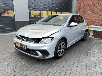 Schadeauto Volkswagen Polo 1.0 TSI CRUISE / NAVI / CAMERA / DIG COCKPIT / NIEUW MODEL 2021/12