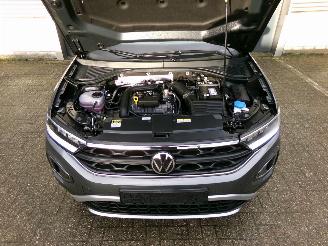 Volkswagen T-Roc 1.0 TSI CAMERA / NAVI / CRUISE / PDC / DIG COCKPIT picture 17