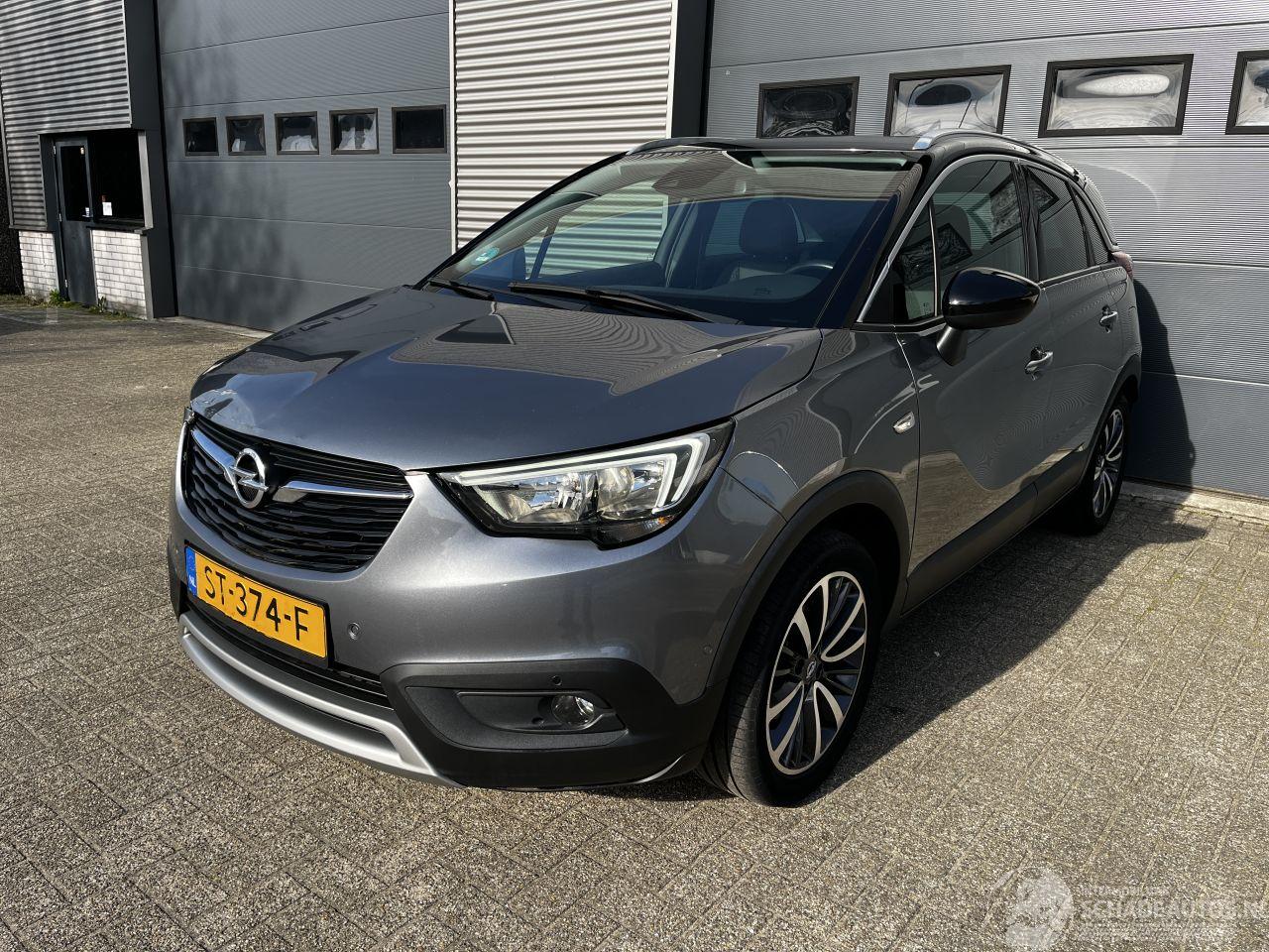 Opel Crossland X 1.2 Turbo PANO / NAVI / CRUISE / PDC / CAMERA
