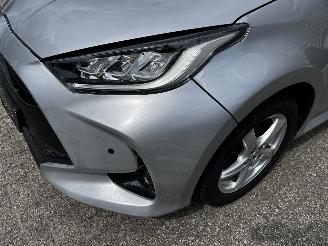 Toyota Yaris VVT-I AIRCO / CRUISE / NAVI / CAMERA / STOELVERW picture 5