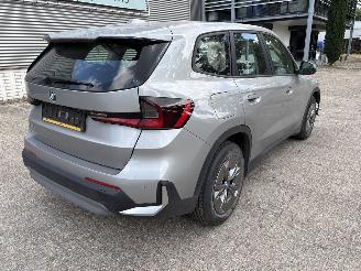 Coche accidentado BMW iX1 eDrive20 67 kWh 2024/3