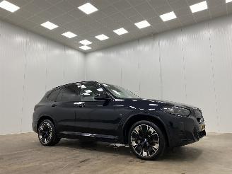 Unfallwagen BMW iX3 Executive 80 kWh Panoramadak Navi Clima 2022/6