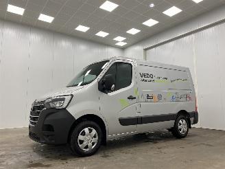 krockskadad bil bedrijf Renault Master 28 2.3 dCi 100kw Airco 2023/3