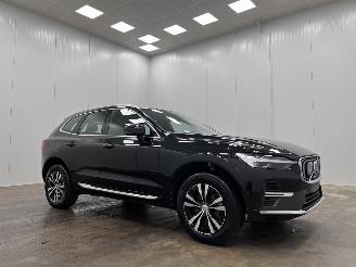 Damaged car Volvo Xc-60 2.0 Recharge T6 AWD Panoramadak Navi 2022/2