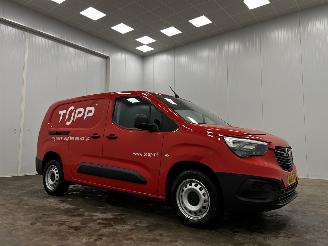 krockskadad bil bedrijf Opel Combo 1.5D L2 Navi Airco 2023/6