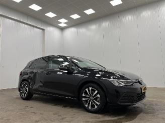 Schadeauto Volkswagen Golf 2.0 TDI 5-drs Navi Clima 2021/2