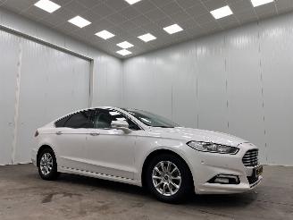 krockskadad bil auto Ford Mondeo 1.5i Autom. Panoramadak Navi Clima 2017/3